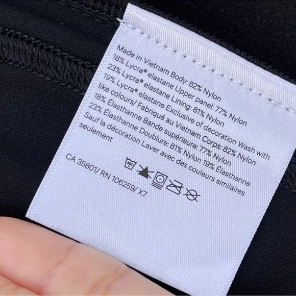 Lululemon Chill Going Strong Jacket size 4 - Picture 16 of 16